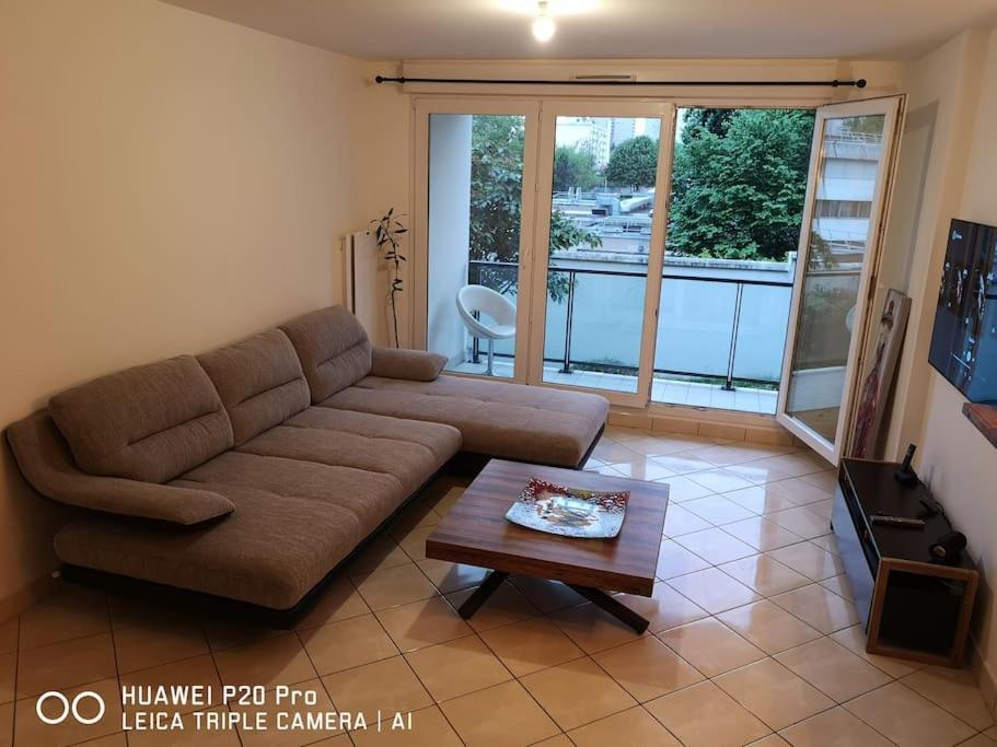 Spacieux 3 Pieces Sur Jardin Ивры-Сур-Сеине Экстерьер фото